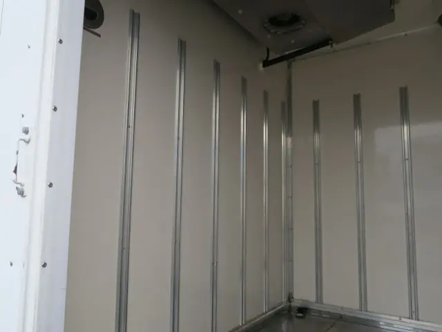 いすゞ エルフ TKG-NLR85ANの写真15