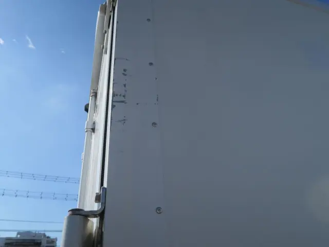 いすゞ エルフ TKG-NLR85ANの写真19