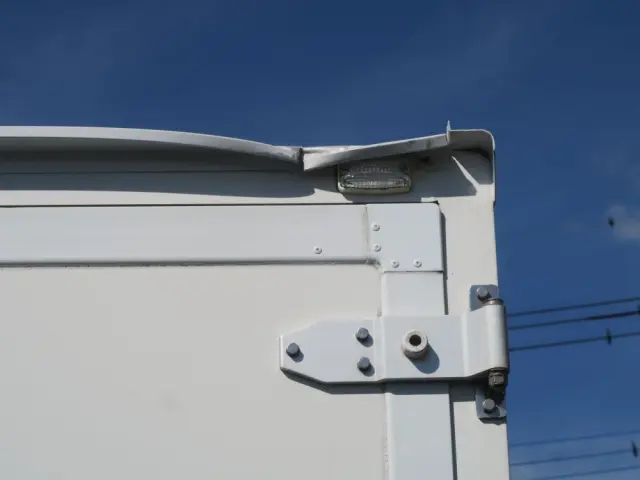 いすゞ エルフ TKG-NLR85ANの写真22