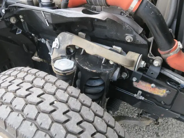 いすゞ エルフ TKG-NLR85ANの写真46