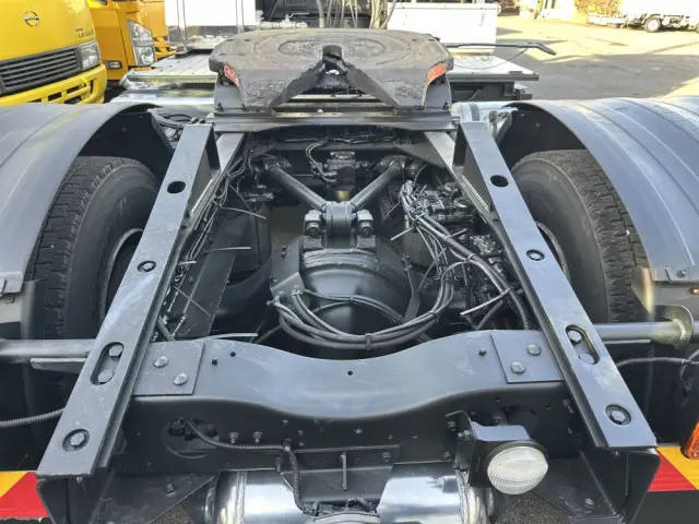 UD クオン QPG-GK5XADの写真32