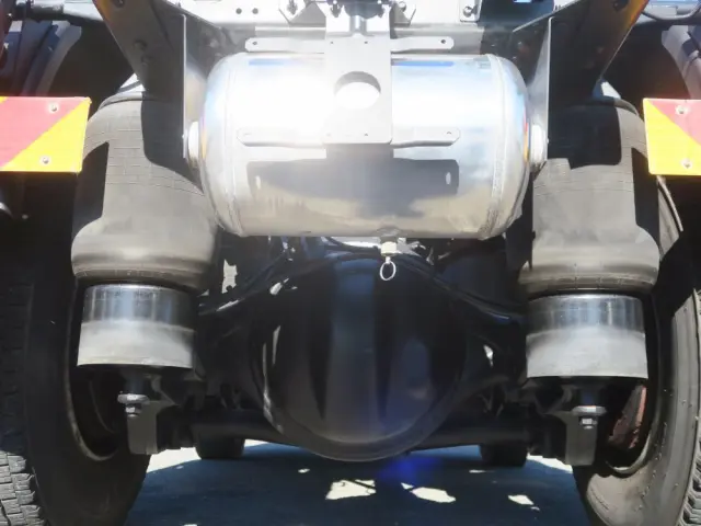 UD クオン QPG-GK5XADの写真33