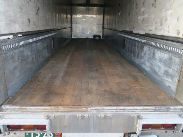 日野 プロフィア KC-FS4FZFAの写真10