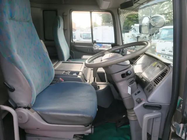 日野 プロフィア KC-FS4FZFAの写真31