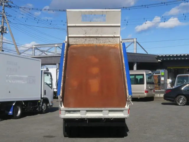 いすゞ エルフ TKG-NKS85AN(4WD)の写真2