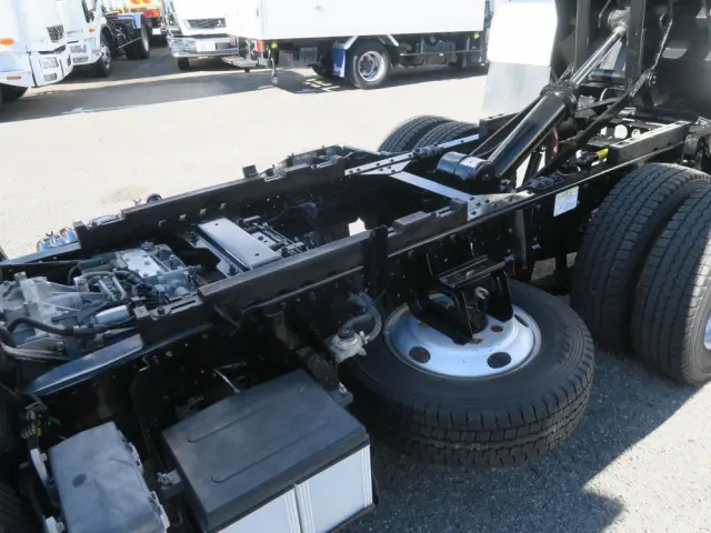 いすゞ エルフ TKG-NKS85AN(4WD)の写真18