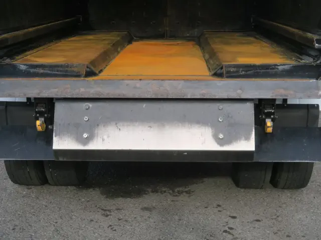 いすゞ フォワード 2PG-FSR90S2の写真10