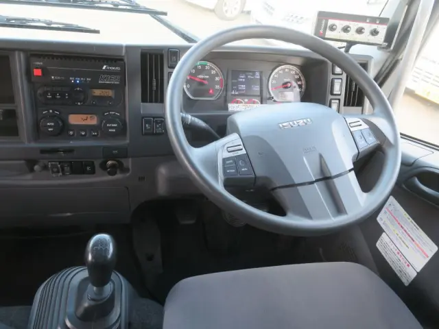 いすゞ フォワード 2PG-FSR90S2の写真38