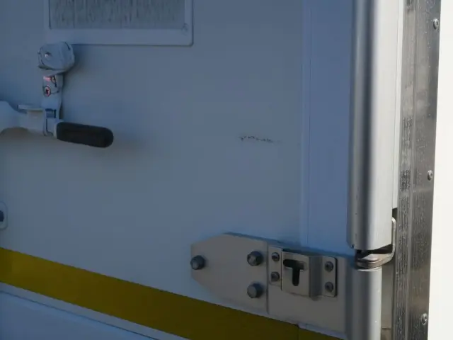 いすゞ エルフ 2RG-NPR88ANの写真17