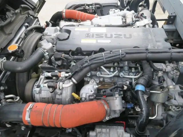 いすゞ エルフ 2RG-NPR88ANの写真37