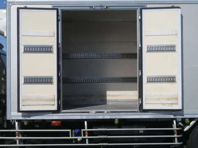 いすゞ フォワード 2RG-FSR90T2の写真3