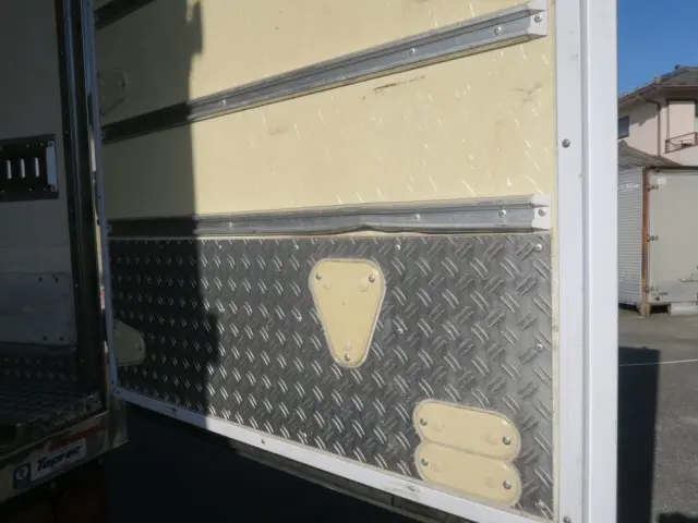 いすゞ フォワード 2RG-FSR90T2の写真6