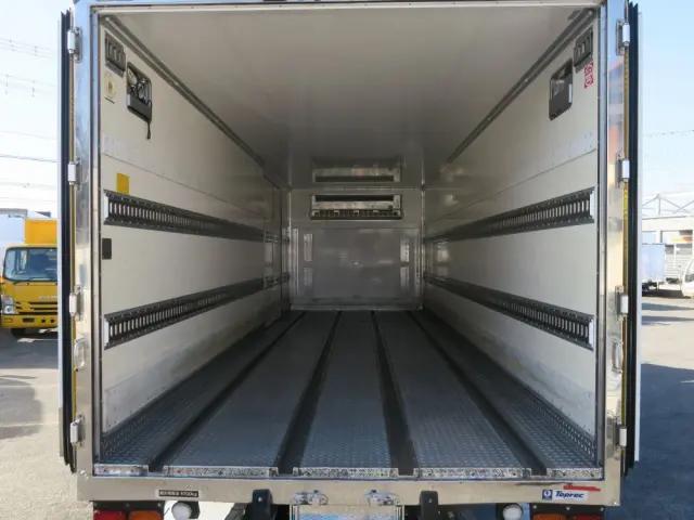 いすゞ フォワード 2RG-FSR90T2の写真8