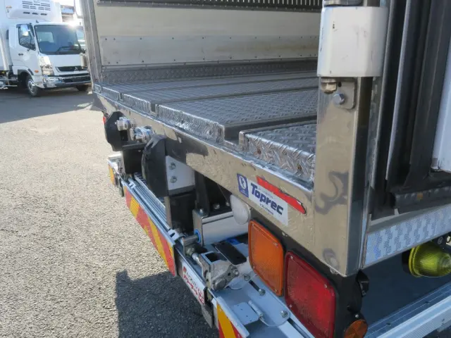 いすゞ フォワード 2RG-FSR90T2の写真11