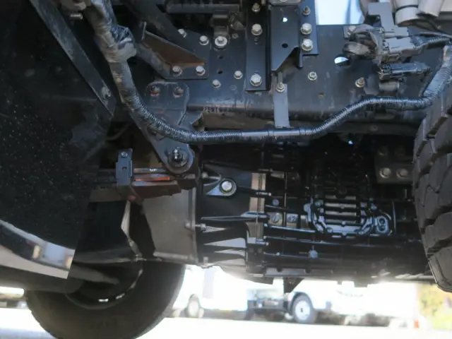 いすゞ フォワード 2RG-FSR90T2の写真37