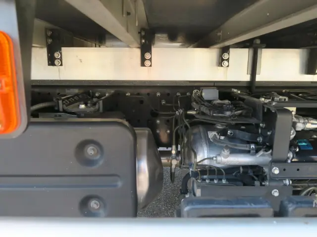 いすゞ フォワード 2RG-FSR90T2の写真46