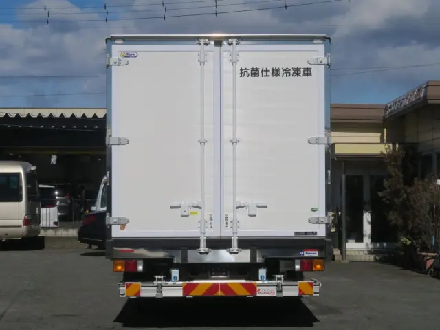 三菱 ファイター 2KG-FK65Fの写真5