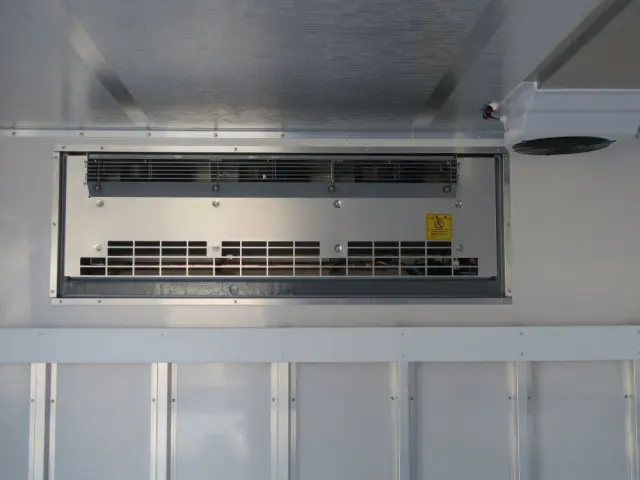 三菱 ファイター 2KG-FK65Fの写真6