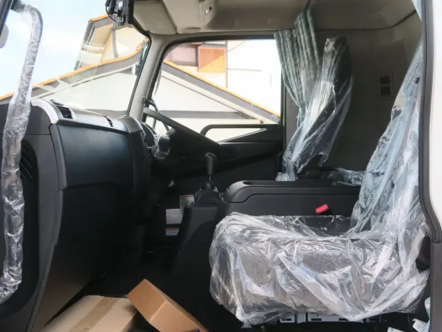 三菱 ファイター 2KG-FK65Fの写真26