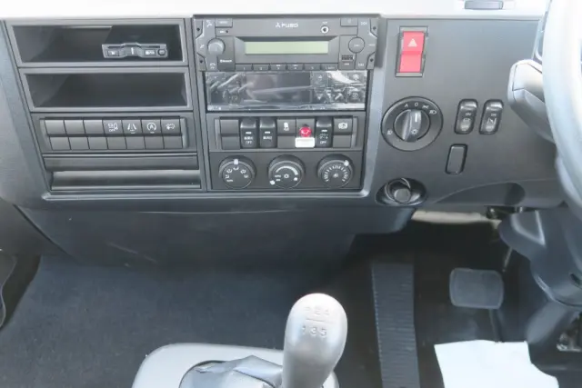 三菱 ファイター 2KG-FK65Fの写真28