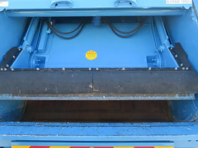 三菱 ファイター 2KG-FK72Fの写真17