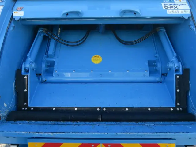 三菱 ファイター 2KG-FK72Fの写真18