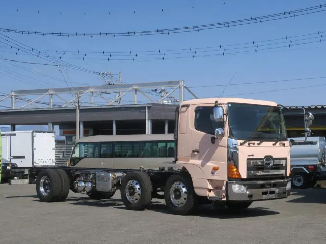 日野 プロフィア QKG-GN1APBAの写真2