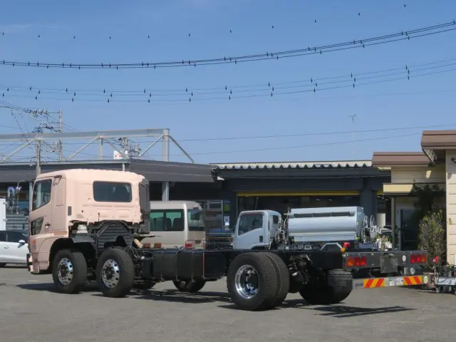 日野 プロフィア QKG-GN1APBAの写真4