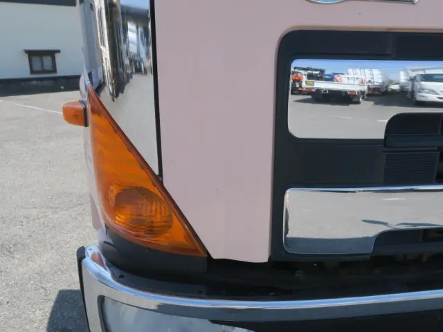 日野 プロフィア QKG-GN1APBAの写真9