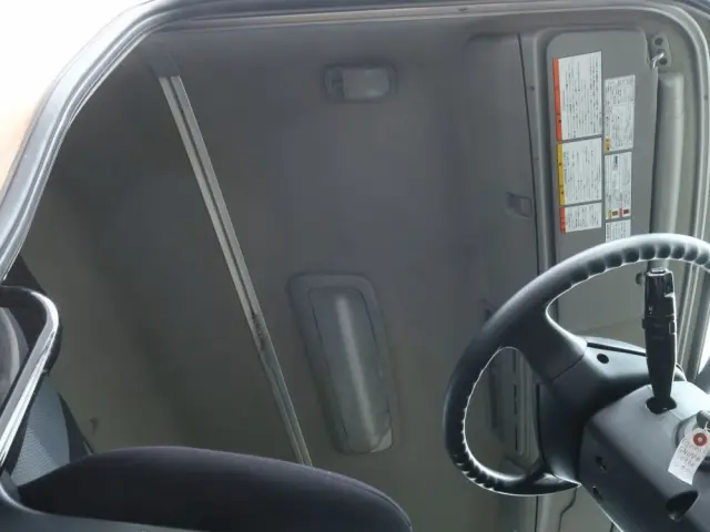 日野 プロフィア QKG-GN1APBAの写真14