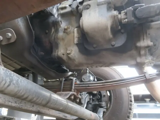 日野 プロフィア QKG-GN1APBAの写真29