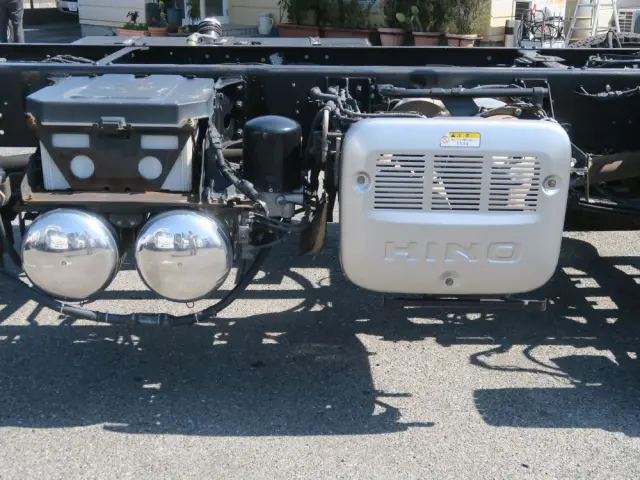 日野 プロフィア QKG-GN1APBAの写真36