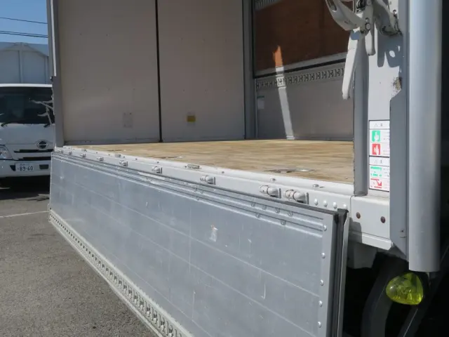 いすゞ フォワード PKG-FRR90S2の写真5