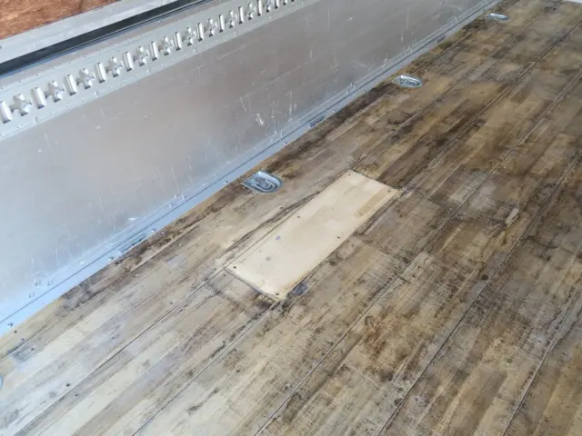 いすゞ フォワード PKG-FRR90S2の写真13