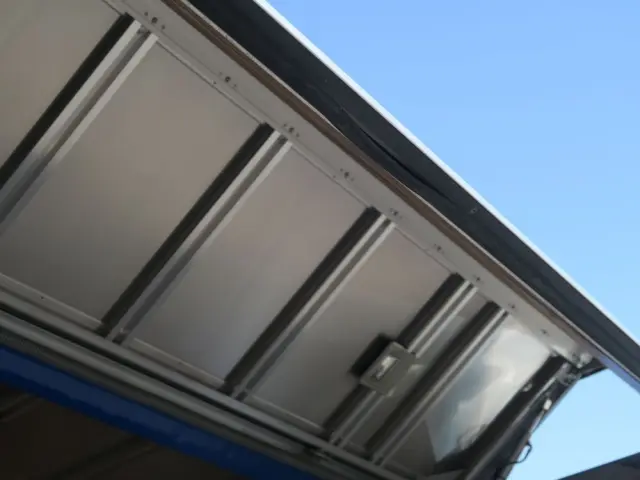 いすゞ フォワード PKG-FRR90S2の写真15