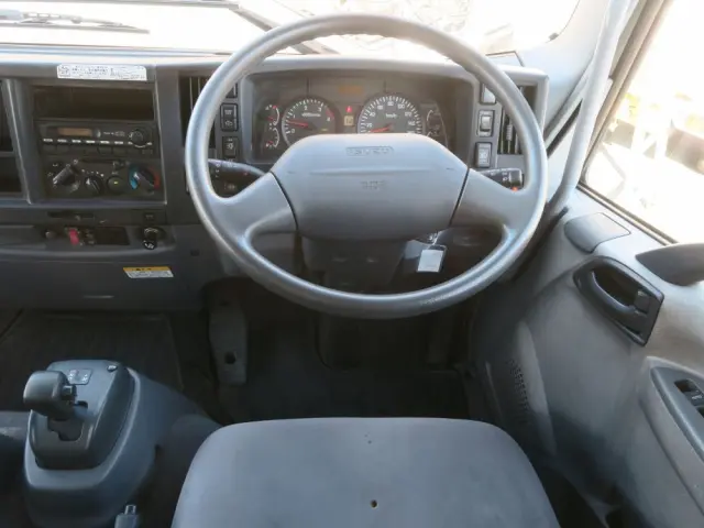 いすゞ フォワード PKG-FRR90S2の写真32