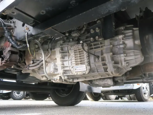 いすゞ フォワード PKG-FRR90S2の写真40