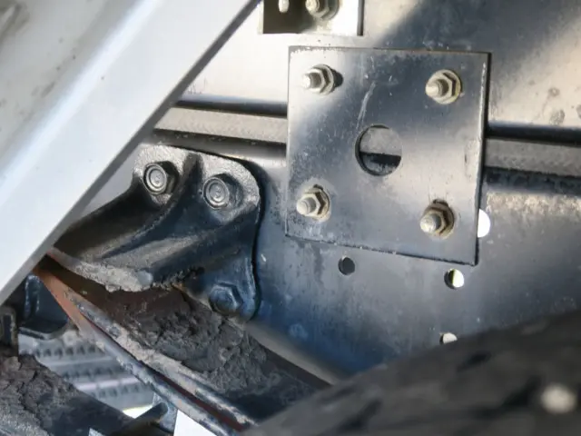 いすゞ フォワード PKG-FRR90S2の写真45