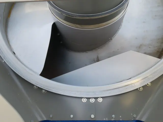 いすゞ フォワード 2PG-FRR90S4の写真11