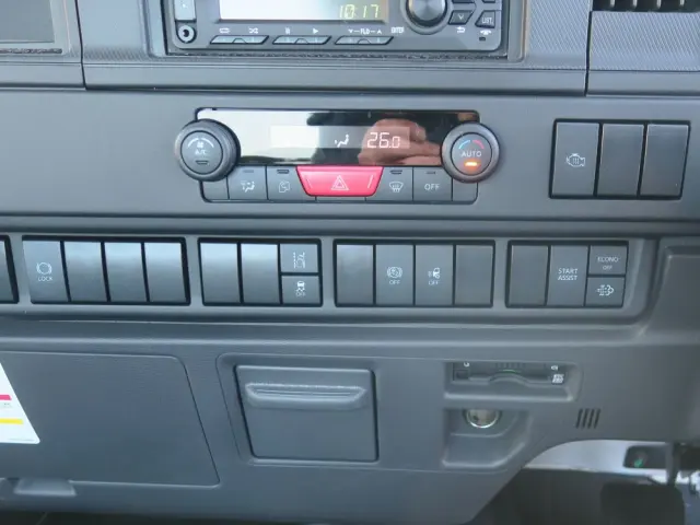 いすゞ フォワード 2PG-FRR90S4の写真28