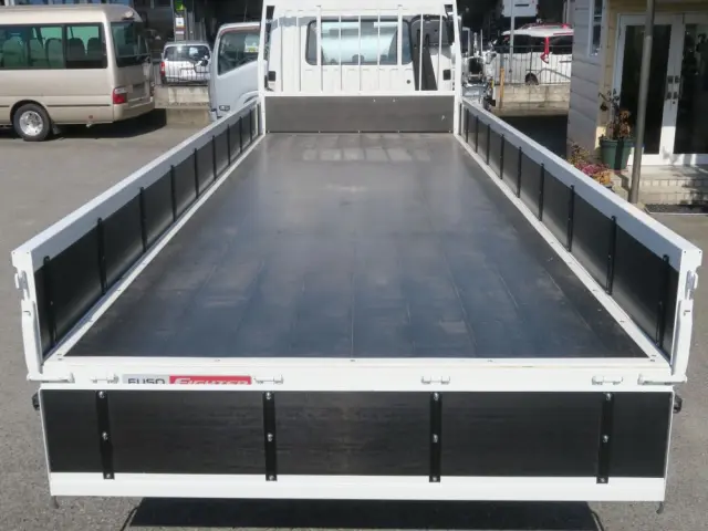 三菱 ファイター 2KG-FK62Fの写真11