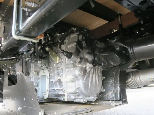 三菱 ファイター 2KG-FK62Fの写真25