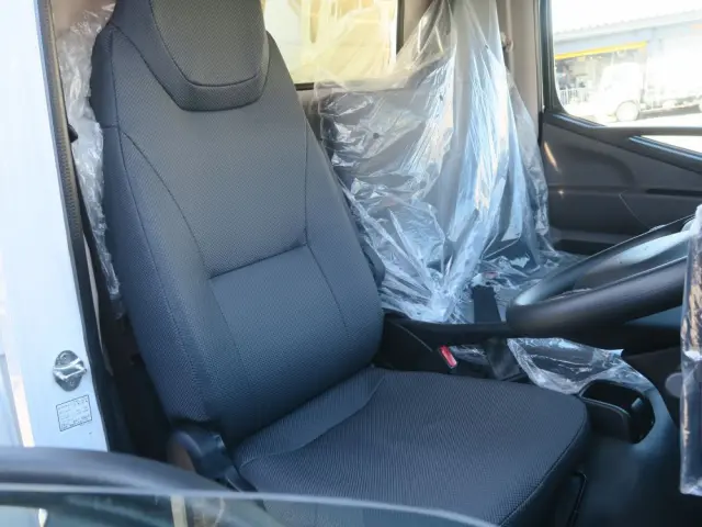 三菱 キャンター 2RG-FBA60の写真21