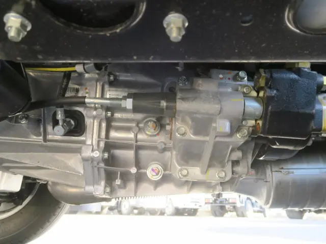 三菱 キャンター 2RG-FBA60の写真28