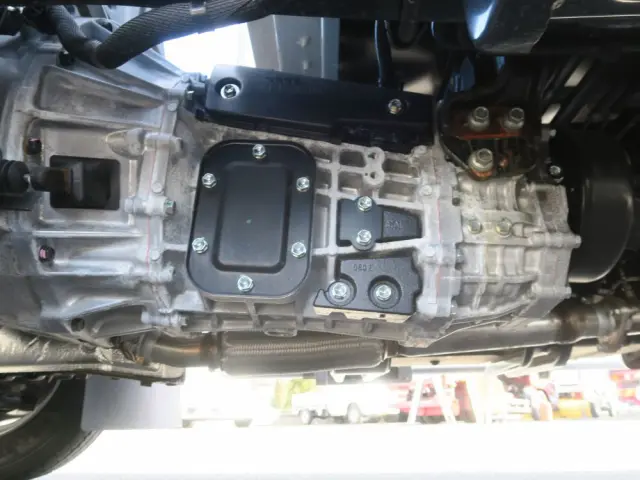 日野 デュトロ 2KG-XZU710Mの写真30