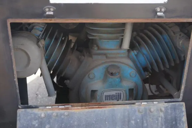 三菱 キャンター KK-FG83EE(4WD)の写真33