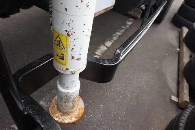 三菱 キャンター KK-FG83EE(4WD)の写真37