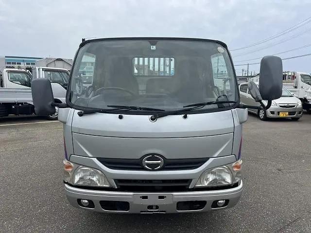 日野 デュトロ SKG-XZU675T(4WD)の写真3