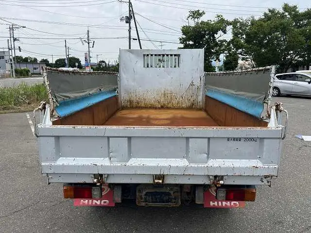 日野 デュトロ SKG-XZU675T(4WD)の写真4