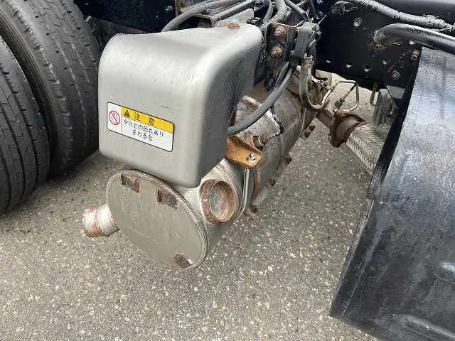 日野 デュトロ SKG-XZU675T(4WD)の写真17